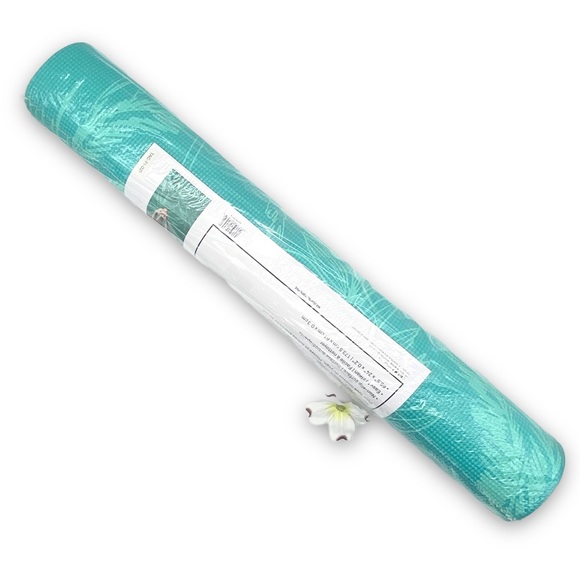 TRADED -  
NWT MYTAGALONGS Palm Tree Yoga Mat - Picture 5 of 11